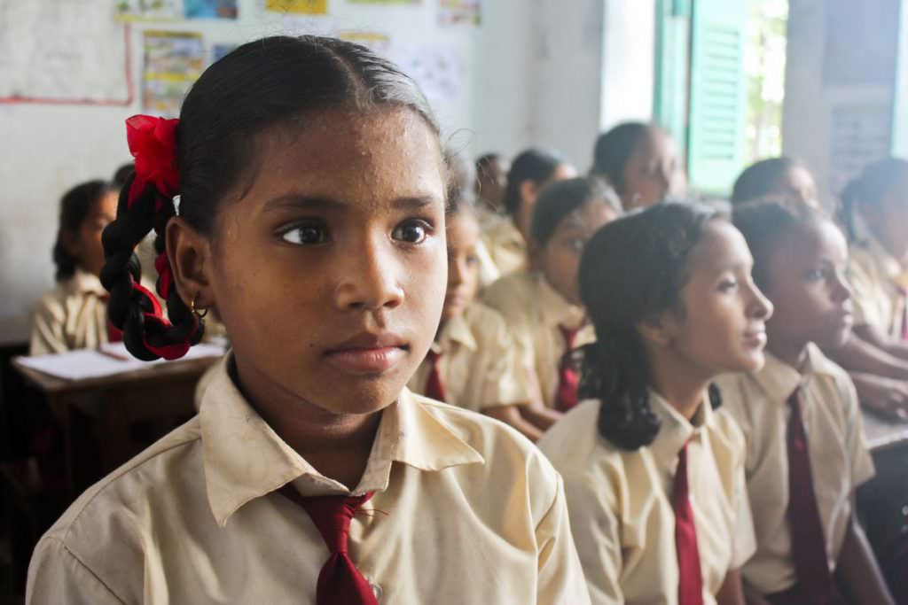 Ruksana-10-years-old.-Behind-the-scenes-Kolkata-India.-Photo-by-Dyu-DCunha..jpg