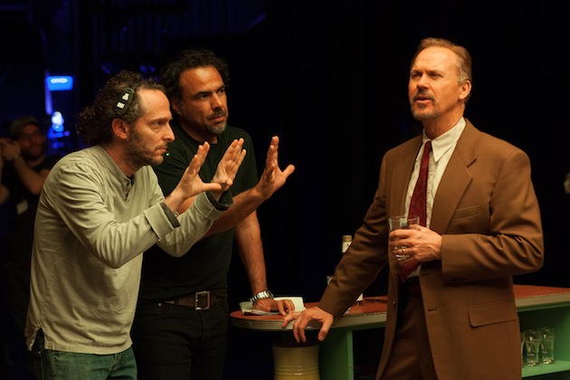 From L to R: Cinematographer Emmanuel Lubezki, Director Alejandro González Iñárritu, and Michael Keaton on the set of BIRDMAN. Photo by Alison Rosa. Copyright © 2014 Twentieth Century Fox.