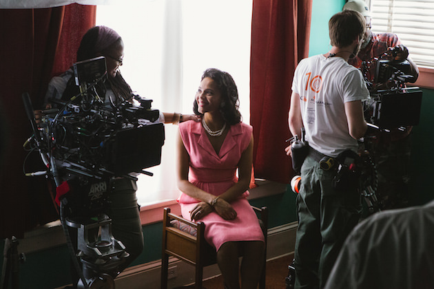 Left to right: Director/Executive Producer Ava DuVernay discusses a scene with Carmen Ejogo (as Coretta Scott King) on the set of SELMA, from Paramount Pictures, Pathé, and Harpo Films. SEL-10001