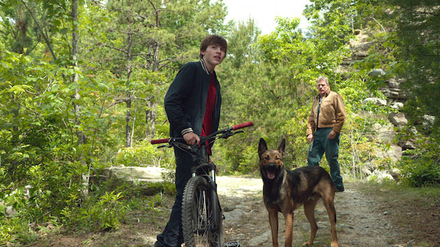 Caption: (L-r) JOSH WIGGINS as Justin Wincott with MAX and THOMAS HADEN CHURCH as Ray Wincott in Warner Bros. Pictures and Metro-Goldwyn-Mayer Pictures' family drama "MAX," a Warner Bros. Pictures and Metro-Goldwyn-Mayer Pictures release.