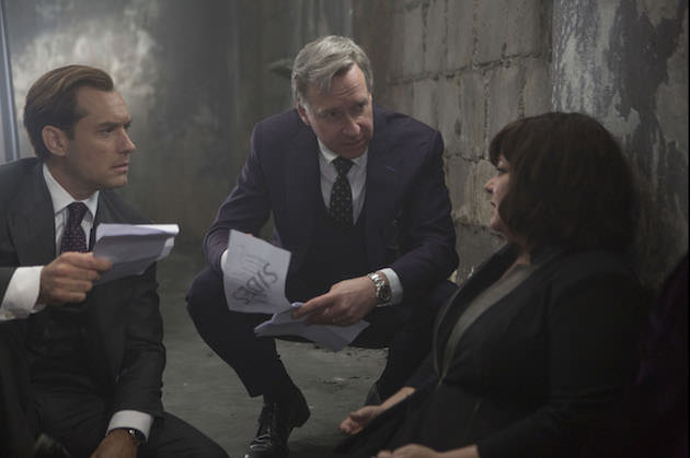 Director Paul Feig (center) on the set of “Spy” with Jude Law and Melissa McCarthy. Courtesy 20th Century Fox