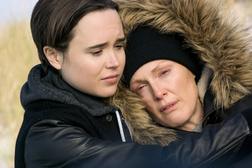 Laurel Hester (Julianne Moore, right) and Stacie Andree (Ellen Page, left) in FREEHELD. Photo Credit: Phil Caruso. Courtesy Lionsgate