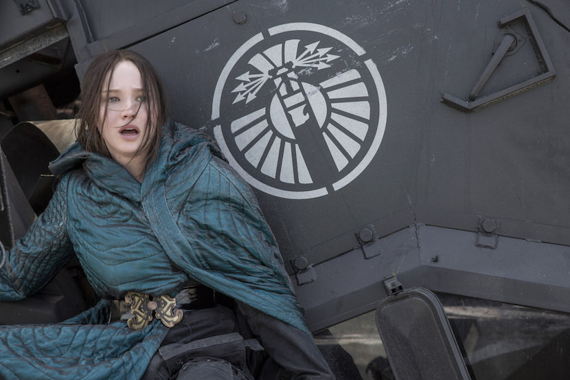 Jennifer Lawrence stars as ‘Katniss Everdeen’ in THE HUNGER GAMES: MOCKINGJAY - PART 2. Photo Credit: Murray Close