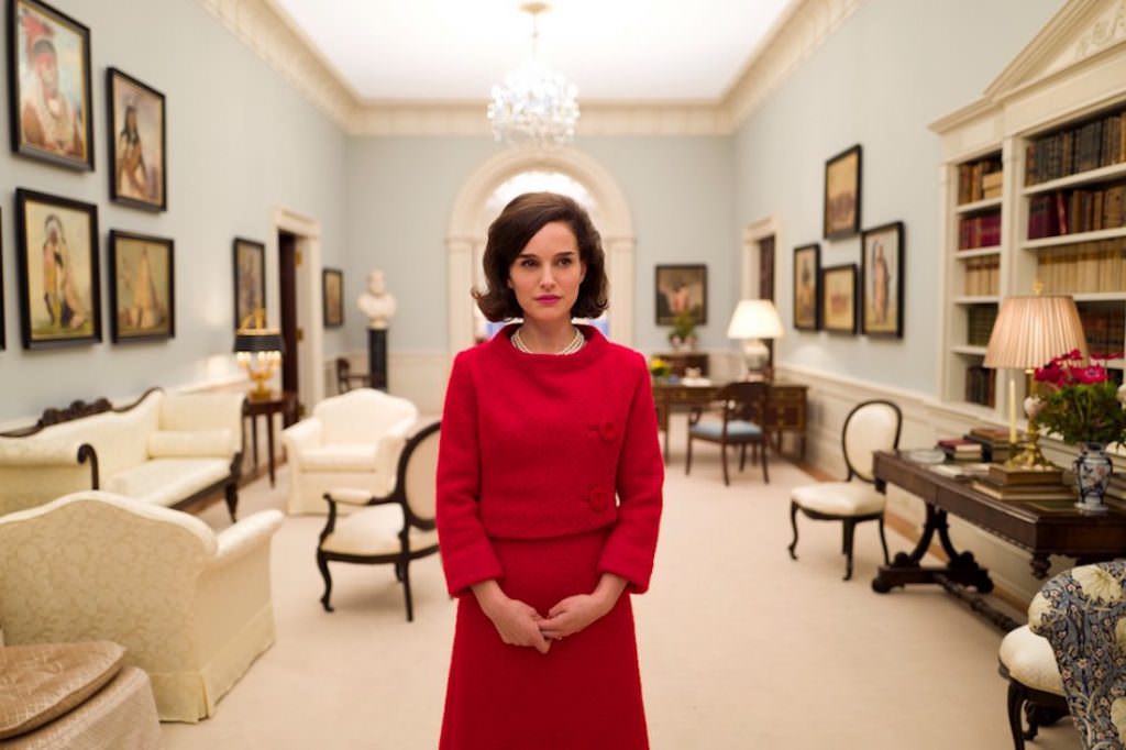 jackie-review-natalie-portman.jpg