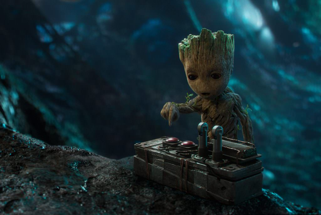 GUARDIANS OF THE GALAXY - Groot - Réveil