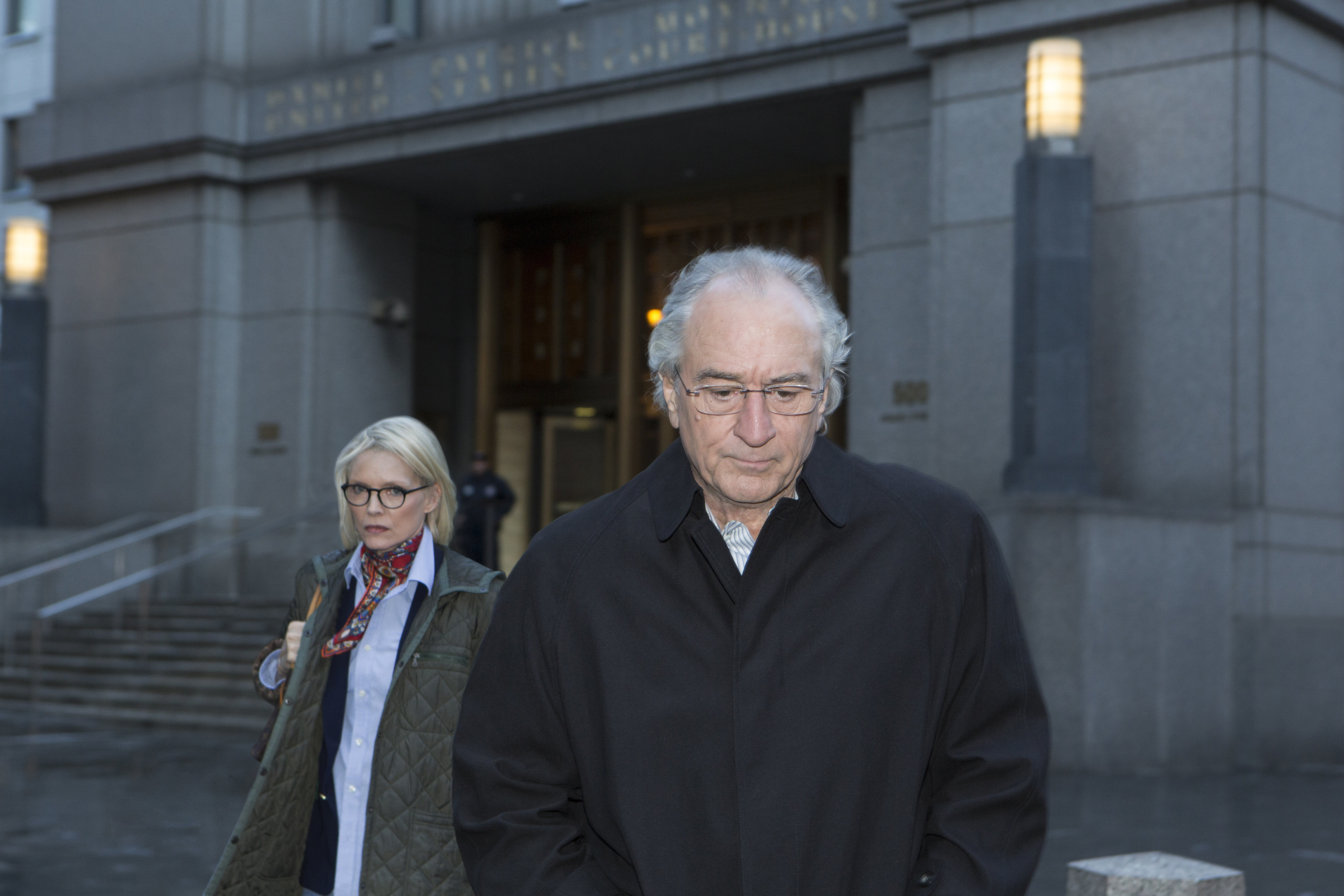Bernie Madoff'S Empire Of Lies:  His Peak Net Worth Exposed - 6on39ax