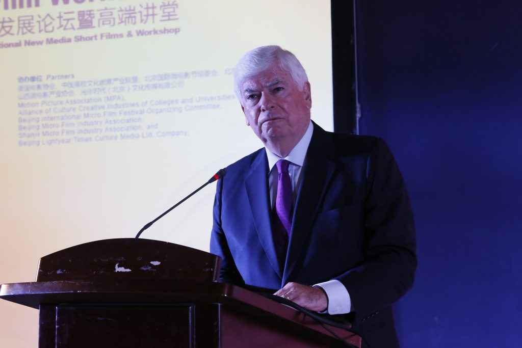 Chris-Dodd-in-China