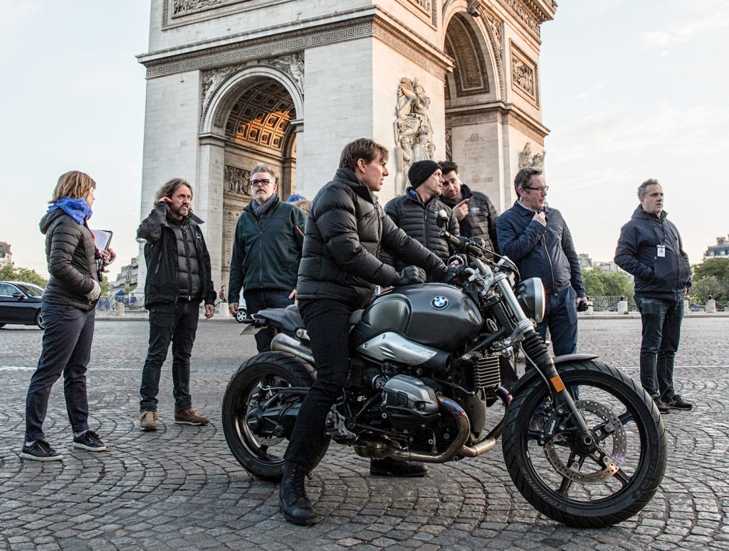 Left to right: Director of Photography Rob Hardy, Director Christopher McQuarrie, Tom Cruise and Second Unit Director / Stunt Coordinator Wade Eastwood and First Assistant Director Tommy Gormley on the set of MISSION: IMPOSSIBLE - FALLOUT, from Paramount Pictures and Skydance.