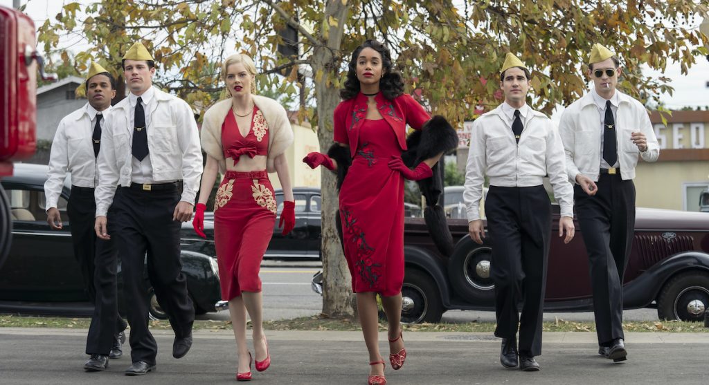 HOLLYWOOD: (L to R) JEREMY POPE as ARCHIE COLEMAN, JAKE PICKING as ROY/ROCK HUDSON, SAMARA WEAVING as CLAIRE WOOD, LAURA HARRIER as CAMILLE WASHINGTON, DARREN CRISS as RAYMOND AINSLEY, and DAVID CORENSWET as JACK CASTELLO in Episode 106 of HOLLYWOOD Cr. SAEED ADYANI/NETFLIX © 2020