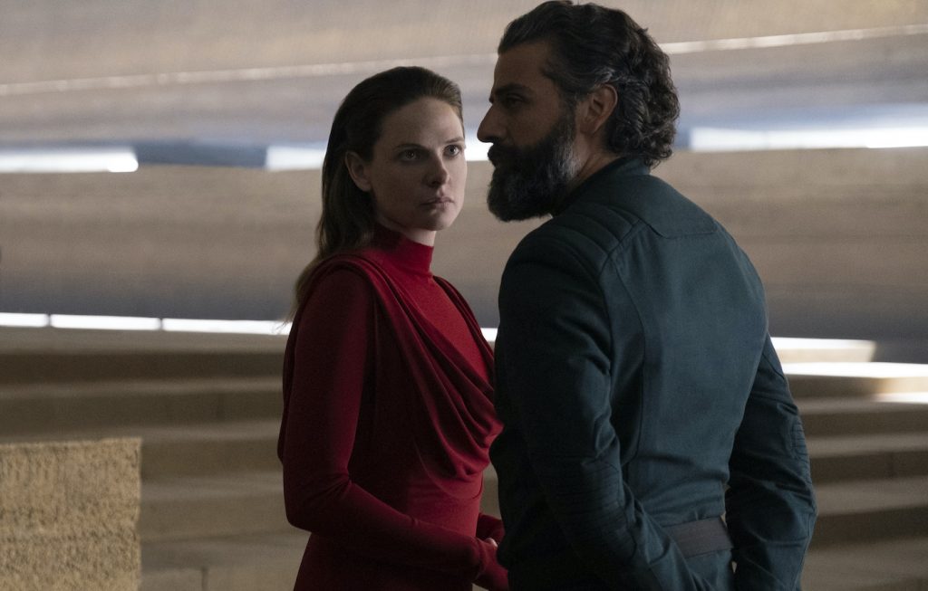 Caption: (L-r) REBECCA FERGUSON as Lady Jessica Atreides and OSCAR ISAAC as Duke Leto Atreides in Warner Bros. Pictures’ and Legendary Pictures’ action adventure “DUNE,” a Warner Bros. Pictures and Legendary release. Photo Credit: Chiabella James