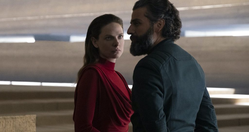 Caption: (L-r) REBECCA FERGUSON as Lady Jessica Atreides and OSCAR ISAAC as Duke Leto Atreides in Warner Bros. Pictures’ and Legendary Pictures’ action adventure “DUNE,” a Warner Bros. Pictures and Legendary release. Photo Credit: Chiabella James