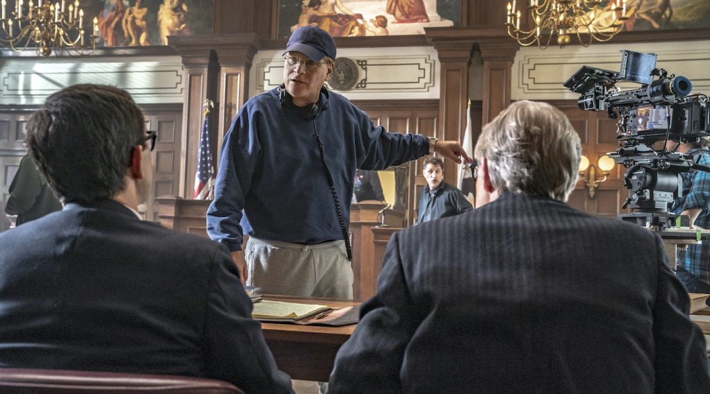 THE TRIAL OF THE CHICAGO 7 (L to R) JOSEPH GORDON-LEVITT as Richard Schultz, AARON SORKIN Director/Writer, J.C. MACKENZIE as Thomas Foran in THE TRIAL OF THE CHICAGO 7. Cr. NIKO TAVERNISE/NETFLIX © 2020