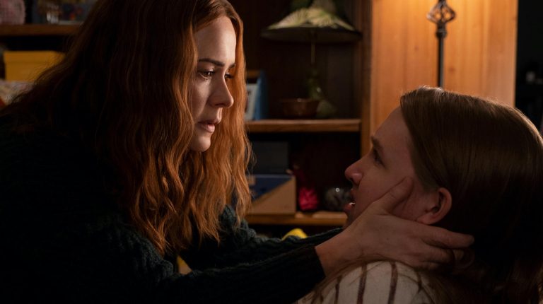 Diane (Sarah Paulson), Chloe (Kiera Allen), shown. (Photo by: Eric Zachanowich/Hulu)