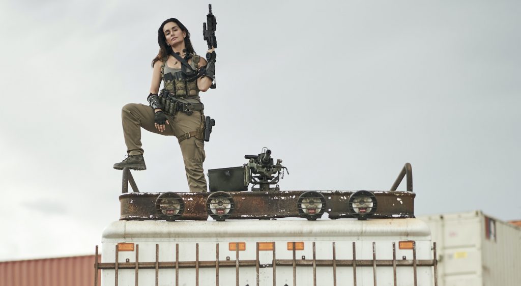 ARMY OF THE DEAD (Pictured) ANA DE LA REGUERA as CRUZ in ARMY OF THE DEAD. Cr. CLAY ENOS/NETFLIX © 2021