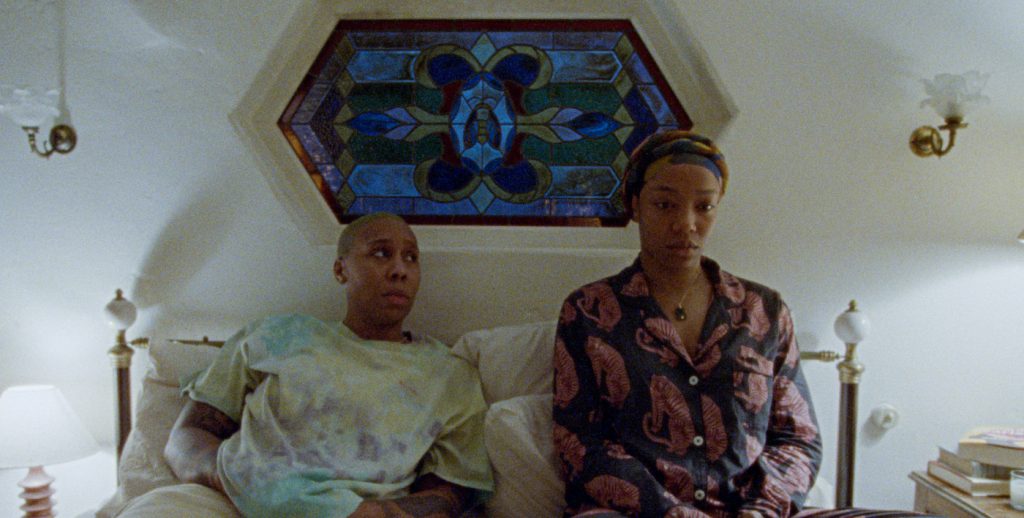 MASTER OF NONE S3 (L to R) LENA WAITHE as DENISE and NAOMI ACKIE as ALICIA in episode 301 of MASTER OF NONE. Cr. COURTESY OF NETFLIX © 2021