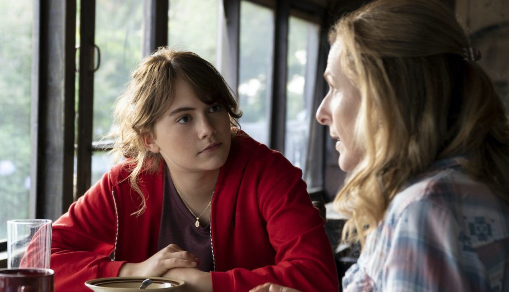 Emilia Jones and Marlee Matlin in “CODA,” premiering globally on Apple TV+ on August 13, 2021.