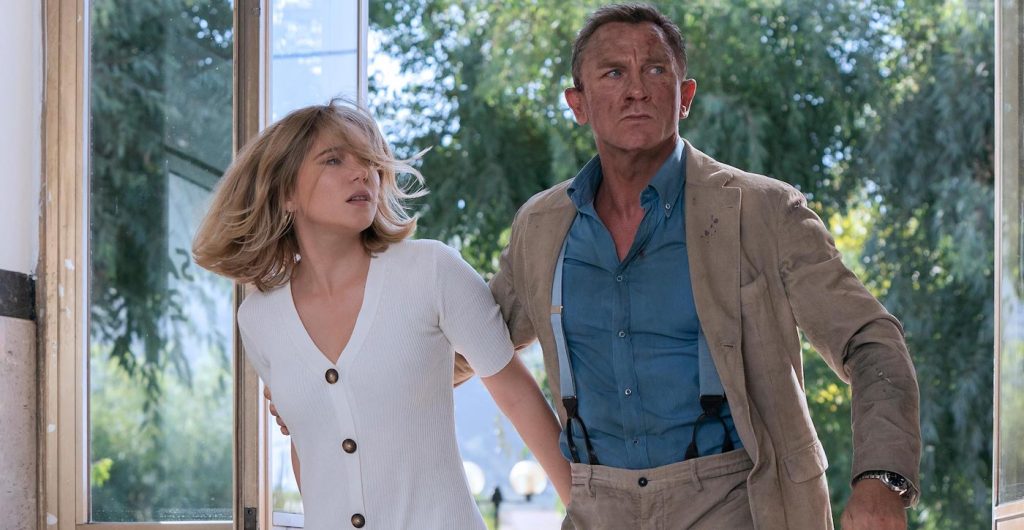 L-r: Léa Seydoux and Daniel Craig in "No Time to Die."