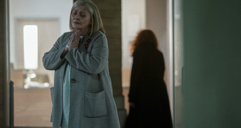 Russian Doll. Elizabeth Ashley as Ruth Brenner in episode 206 of Russian Doll. Cr. Vanessa Clifton/Netflix © 2022
