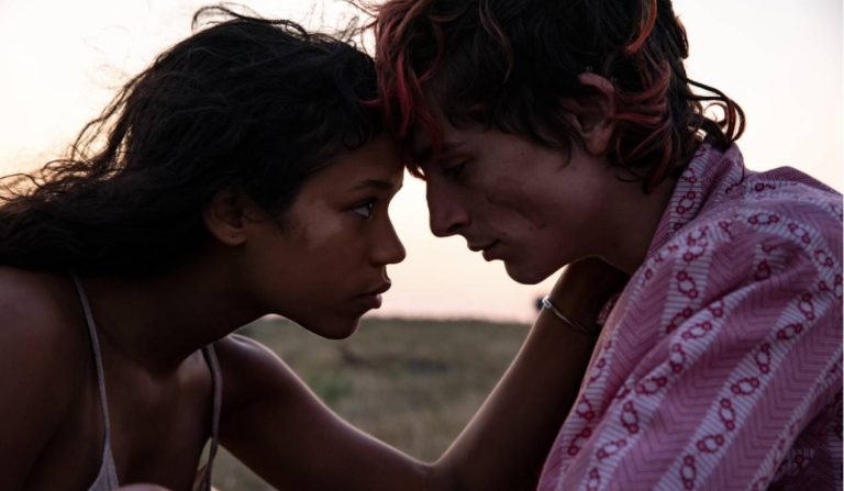 Taylor Russell and Timothée Chalamet in "Bones and All." Courtesy MGM
